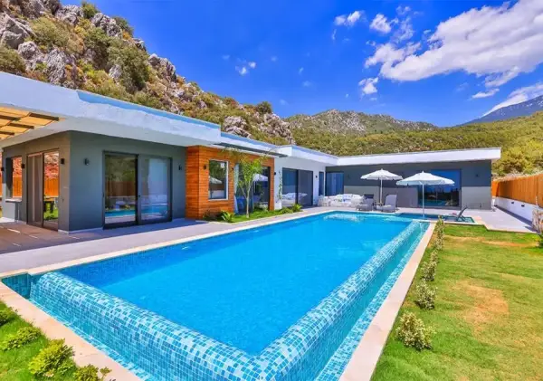 luxury-villa-nestled-in-nature-in-kalkan-cavdir